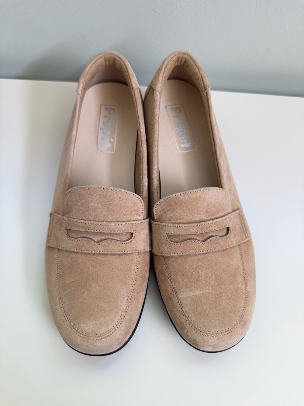 Propet Womens 6 Taupe Suede Penny Loafers Comfort Waking Shoes Office Casual